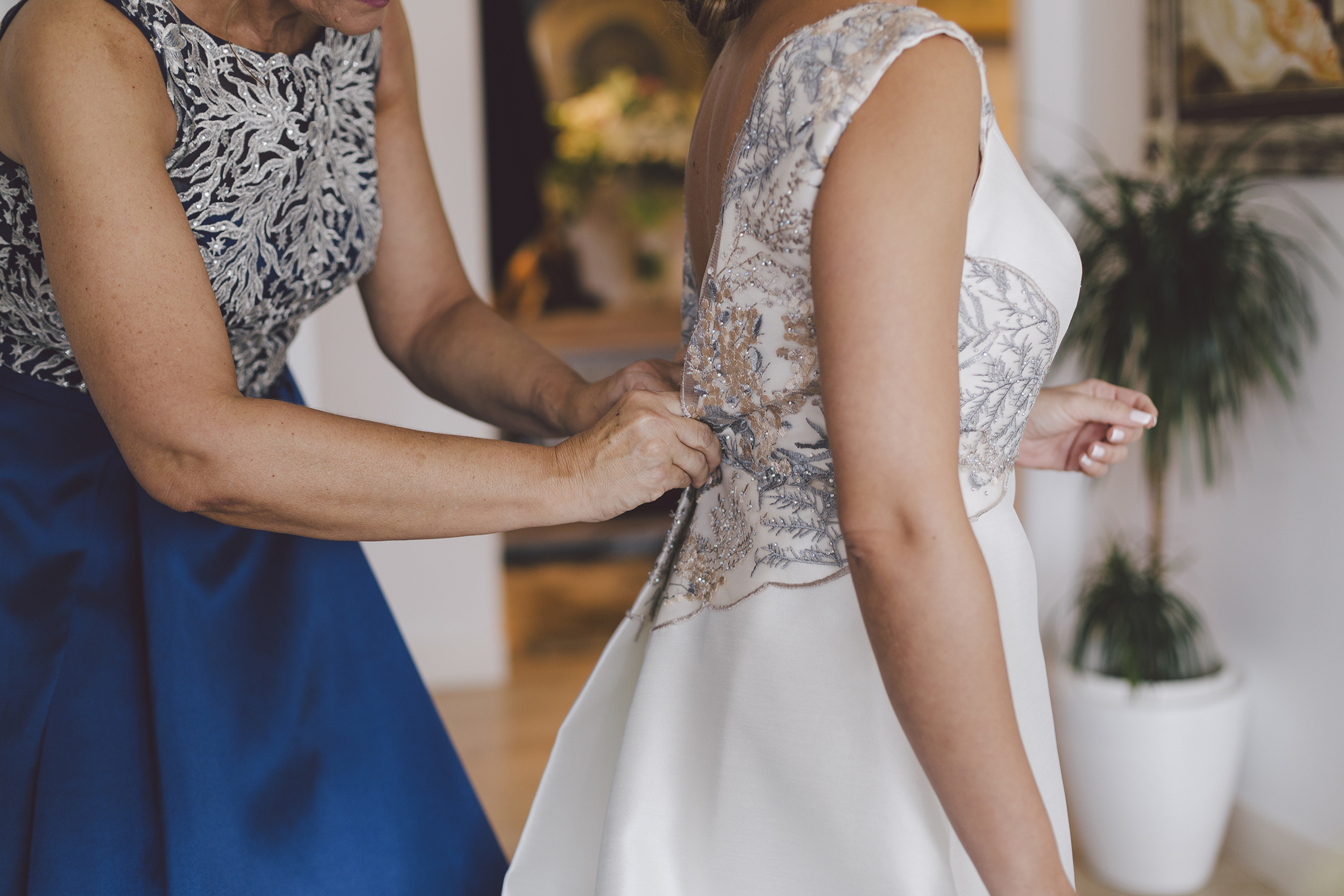 Hexágonos 4 Vistiendo a la novia